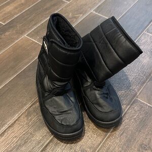 Black Winter Boots